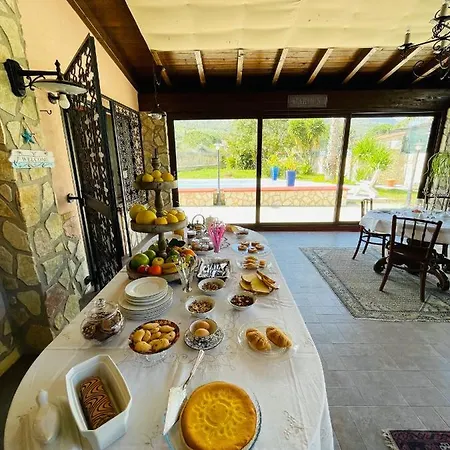 Inserra Deluxe Bed and Breakfast *