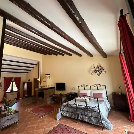 Inserra Deluxe Couette-café 4*